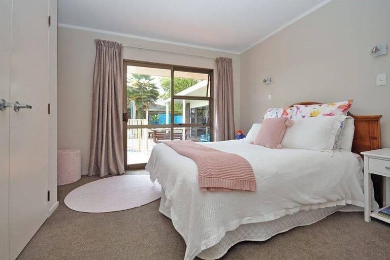 Photo of property in 22 Hillary Street, Chedworth, Hamilton, 3210