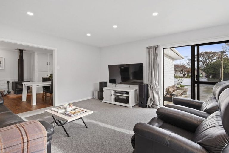 Photo of property in 76 Balrudry Street, Avonhead, Christchurch, 8042