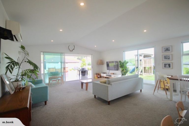 Photo of property in 23 Bryan Gallagher Place, Welcome Bay, Tauranga, 3175