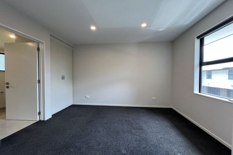 Photo of property in 16 Shingle Street, Sydenham, Christchurch, 8023