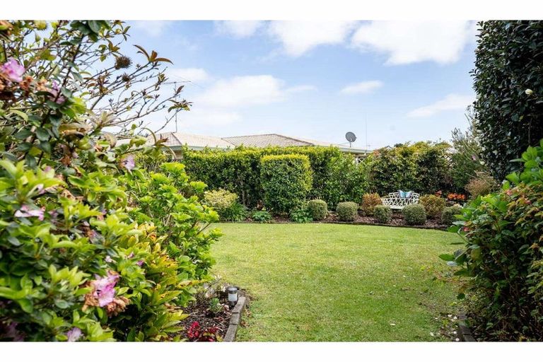 Photo of property in 24 Cannon Drive, Kerikeri, 0230
