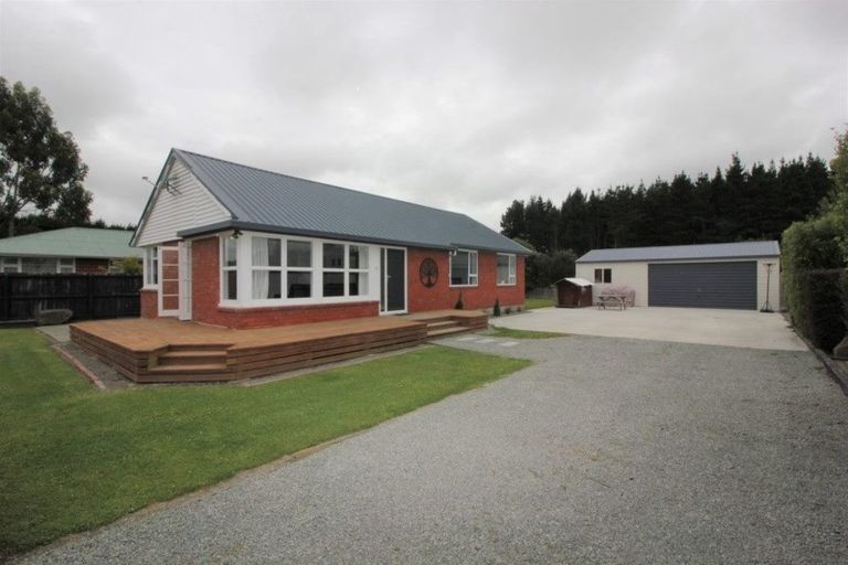 Photo of property in 28 Railway Road, Dunsandel, 7682