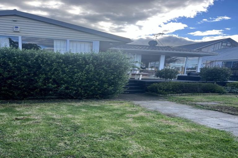 Photo of property in 120 Mountain Road, Mangere Bridge, Auckland, 2022