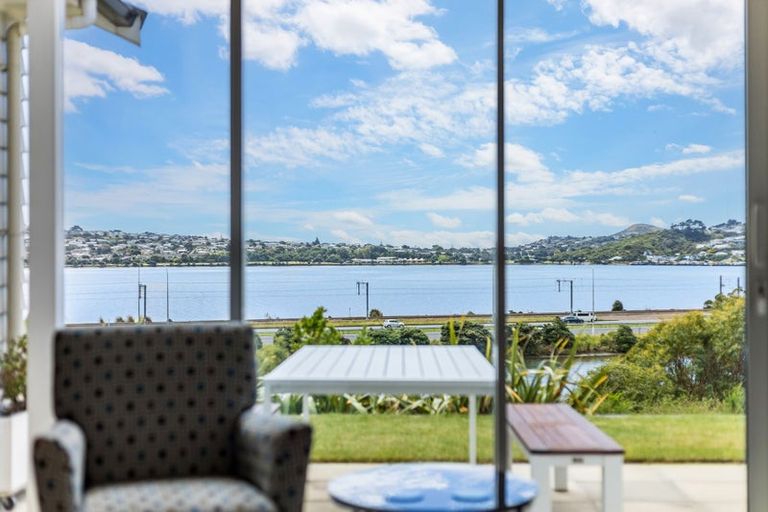 Photo of property in 10 John Burke Drive, Aotea, Porirua, 5024