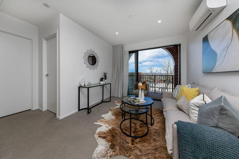 Photo of property in 1817a Great North Road, Avondale, Auckland, 1026
