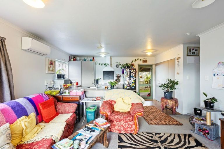 Photo of property in 24 Harris Street, Waitara, 4320