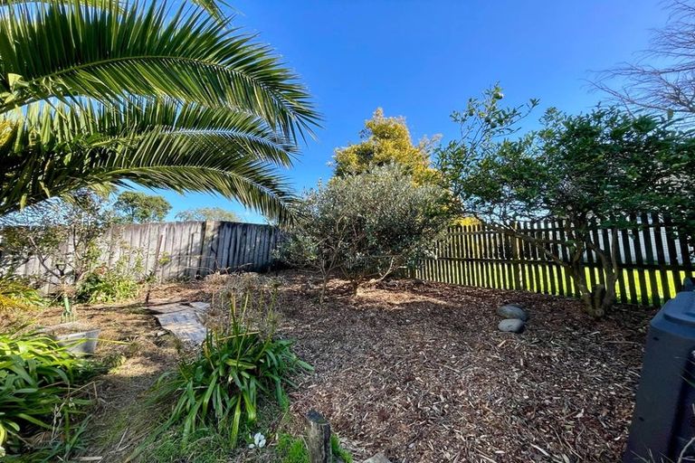 Photo of property in 10 Wicklow Place, Bell Block, New Plymouth, 4312