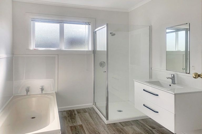 Photo of property in 143 Vogel Street, Roslyn, Palmerston North, 4414