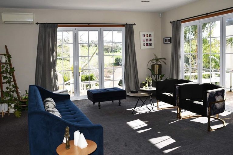 Photo of property in 12 Regis Lane, Flat Bush, Auckland, 2019