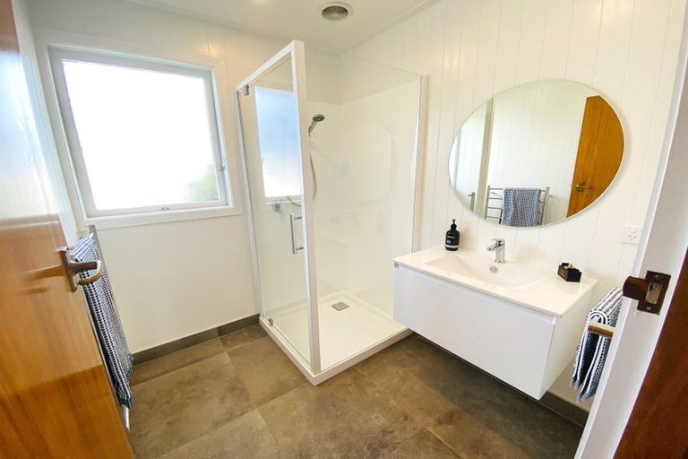 Photo of property in 2/12 Penhelig Place, Burnside, Christchurch, 8053