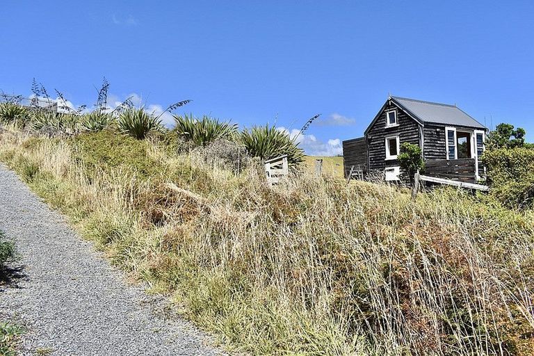 Photo of property in 18 Beachview Grove, Peka Peka, Waikanae, 5391