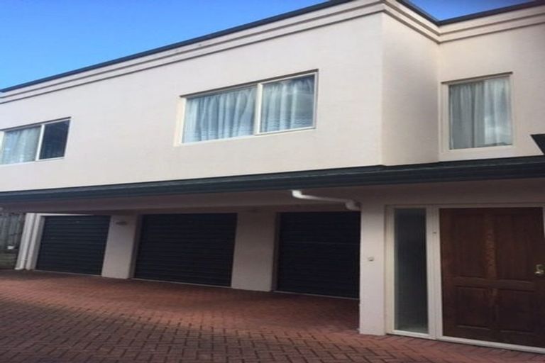 Photo of property in 6/28 Third Avenue, Tauranga, 3110