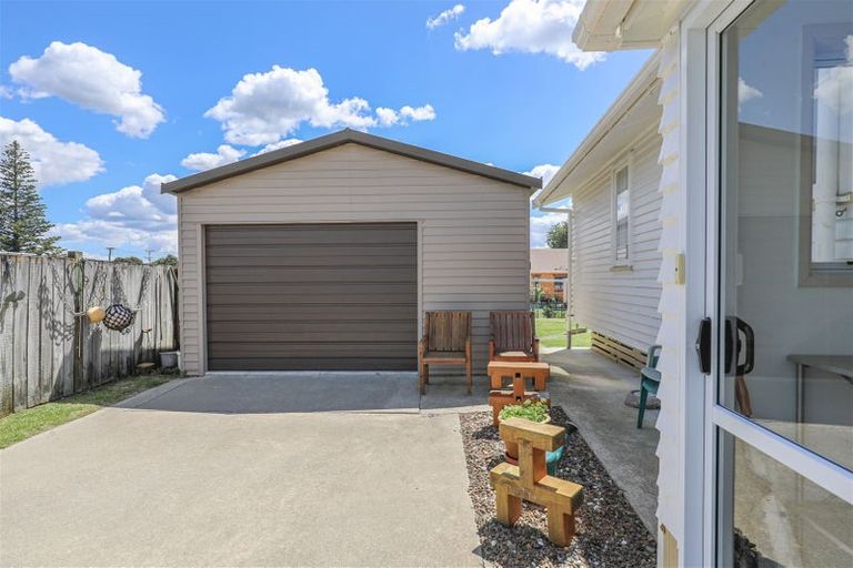 Photo of property in 9 Harlock Place, Huntly, 3700