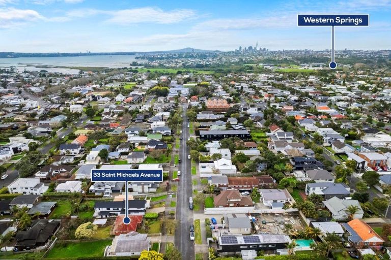 Photo of property in 33 St Michaels Avenue, Point Chevalier, Auckland, 1022