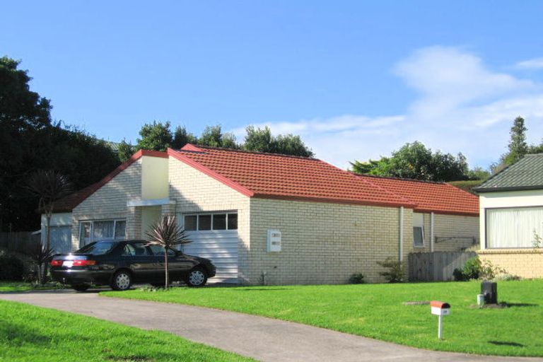 Photo of property in 29 Blueridge Close, Sunnyvale, Auckland, 0612