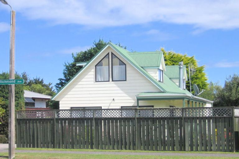 Photo of property in 31 Richmond Avenue, Richmond Heights, Taupo, 3330