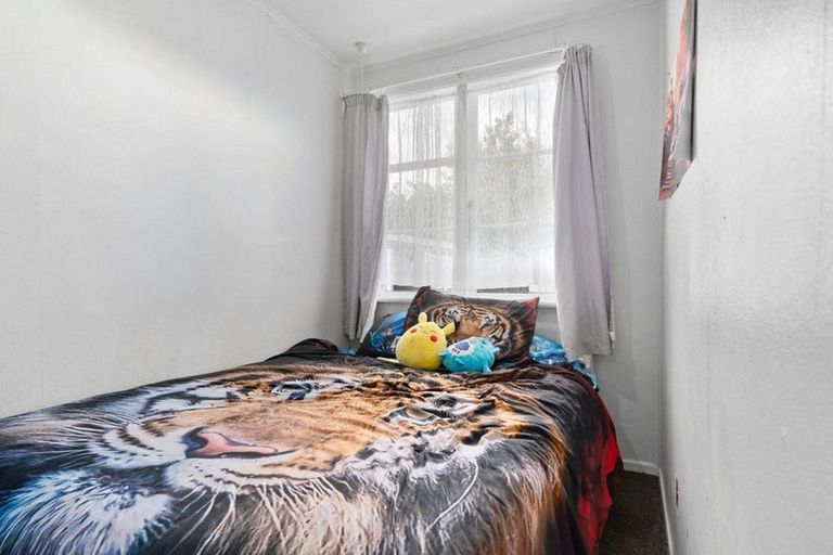 Photo of property in 27 Oxford Street, Lansdowne, Masterton, 5810