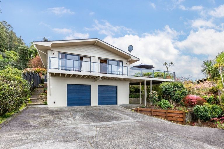 Photo of property in 60 Wakeman Road, Acacia Bay, Taupo, 3330