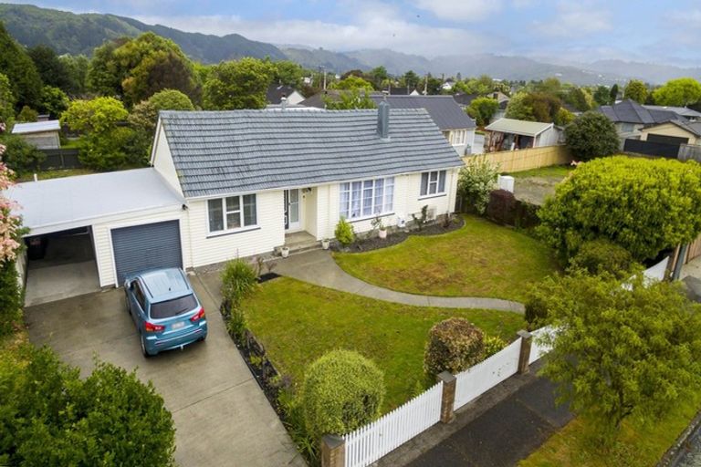 Photo of property in 49 Tennyson Street, Trentham, Upper Hutt, 5018