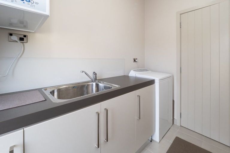 Photo of property in 21 Havelock Street, Ashburton, 7700