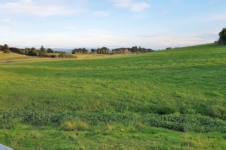 Photo of property in 143h Smith Road, Dannevirke, 4978