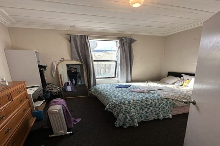 Photo of property in 8 Hyde Street, North Dunedin, Dunedin, 9016