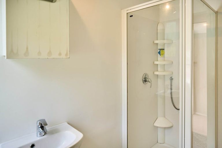 Photo of property in 13 Miro Street, Eastbourne, Lower Hutt, 5013