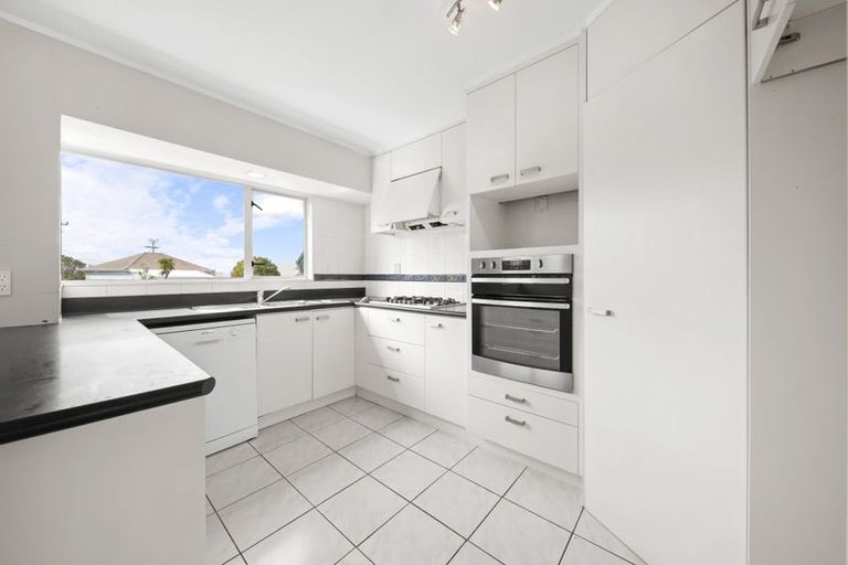 Photo of property in 4 Waipa Street, Birkenhead, Auckland, 0626