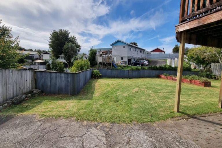 Photo of property in 32 Sole Avenue, Bell Block, New Plymouth, 4312