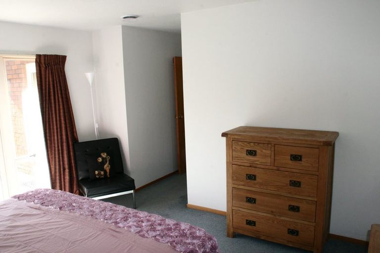 Photo of property in 75 Condell Avenue, Papanui, Christchurch, 8053