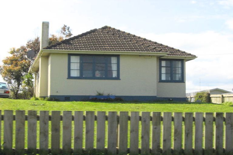 Photo of property in 12 Wordsworth Street, Gonville, Whanganui, 4501