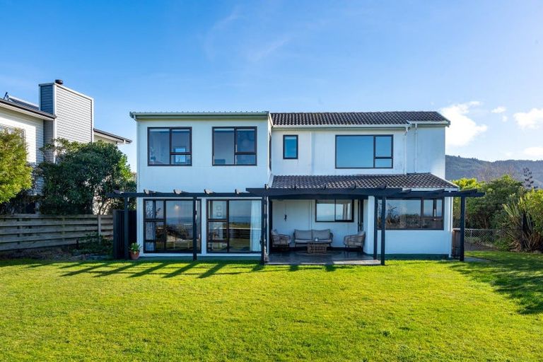 Photo of property in 156 Rarangi Beach Road, Rarangi, Blenheim, 7273