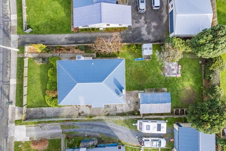 Photo of property in 111 Waiuta Street, Titahi Bay, Porirua, 5022