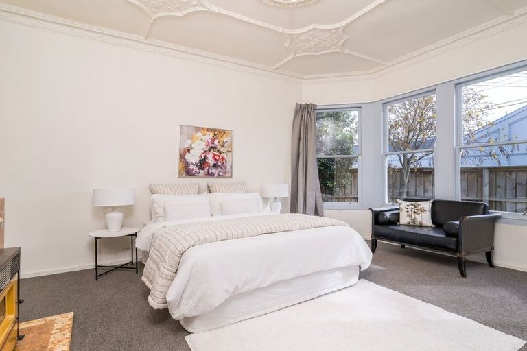 Photo of property in 193 Macandrew Road, South Dunedin, Dunedin, 9012