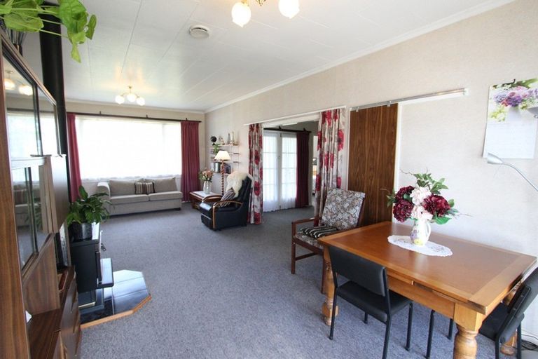 Photo of property in 44 Mangahao Road, Pahiatua, 4910