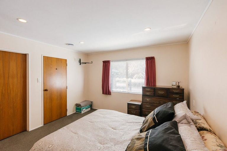 Photo of property in 28 Kentucky Way, Awapuni, Palmerston North, 4412