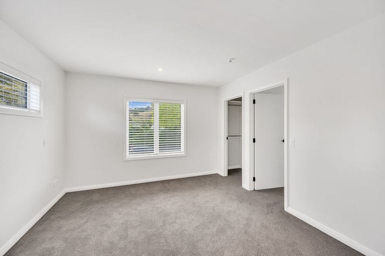Photo of property in 9a Church Road, Taradale, Napier, 4112
