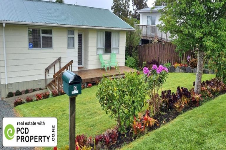 Photo of property in 5 Boundary Road, Hikurangi, 0114
