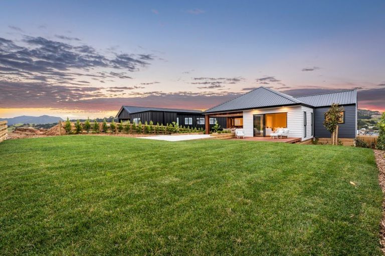 Photo of property in 17 Penney Rise, Matakana, 0985