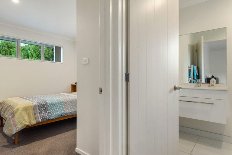 Photo of property in 43 Moses Road, Kaukapakapa, 0873