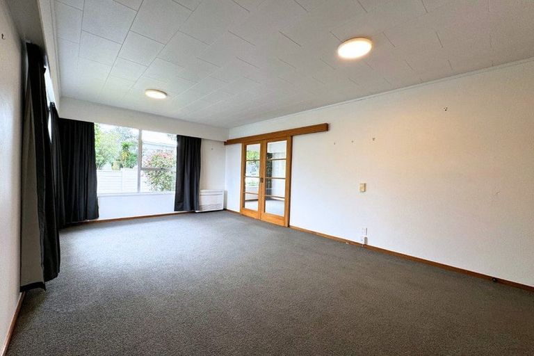 Photo of property in 94 Ferry Parade, Herald Island, Auckland, 0618