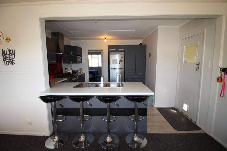 Photo of property in 27 Royal Terrace, Alexandra, 9320