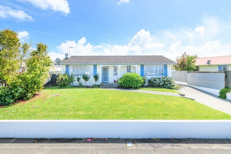 Photo of property in 28 Havelock Avenue, Westbrook, Palmerston North, 4412
