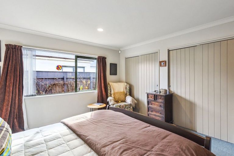 Photo of property in 17 Manhattan Court, Paraparaumu Beach, Paraparaumu, 5032