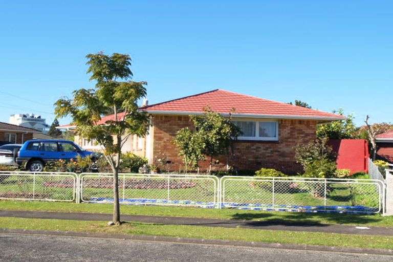 Photo of property in 7 Dreifuss Place, Mangere East, Auckland, 2024