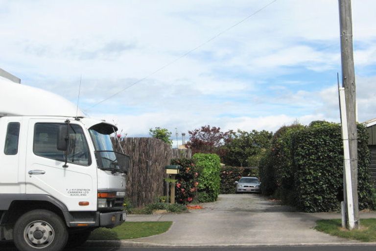 Photo of property in 1/15 Mere Road, Taupo, 3330