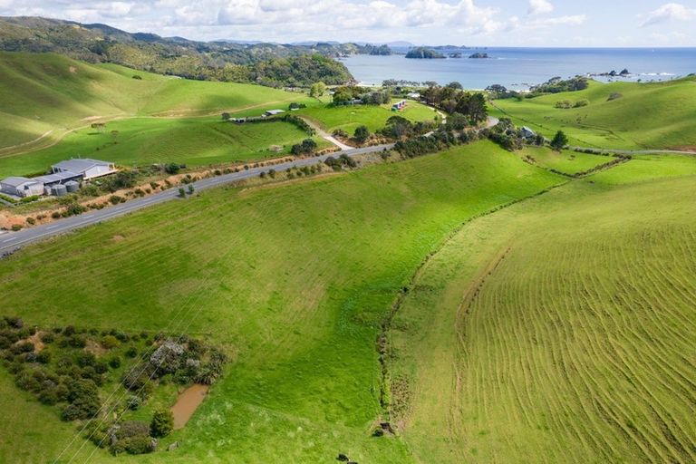 Photo of property in 118 Rockell Road, Whananaki, Hikurangi, 0181