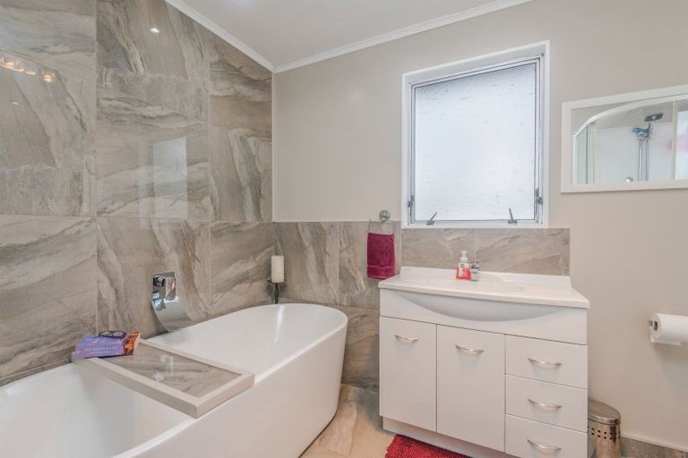 Photo of property in 9 Totara Place, Pahiatua, 4910