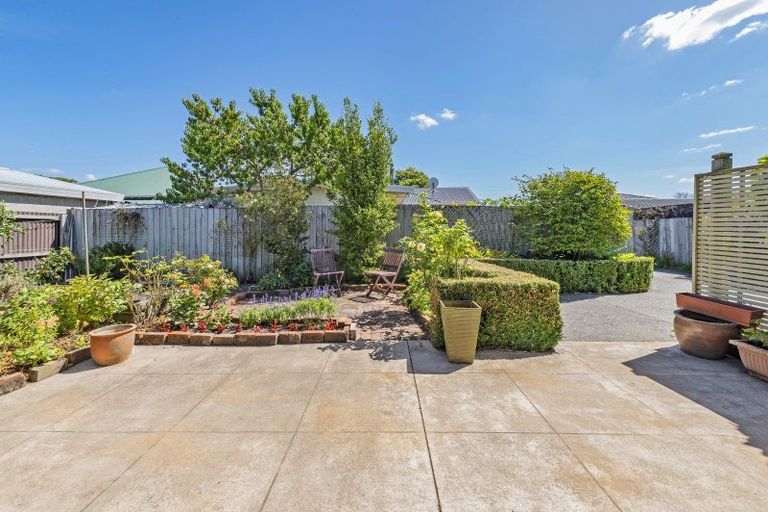Photo of property in 52a Neville Street, Spreydon, Christchurch, 8024