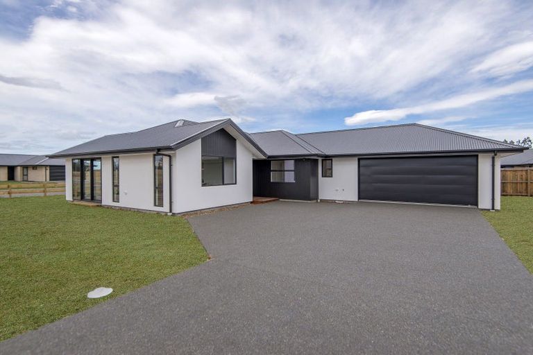 Photo of property in 26 Rosalind Avenue, Darfield, 7510